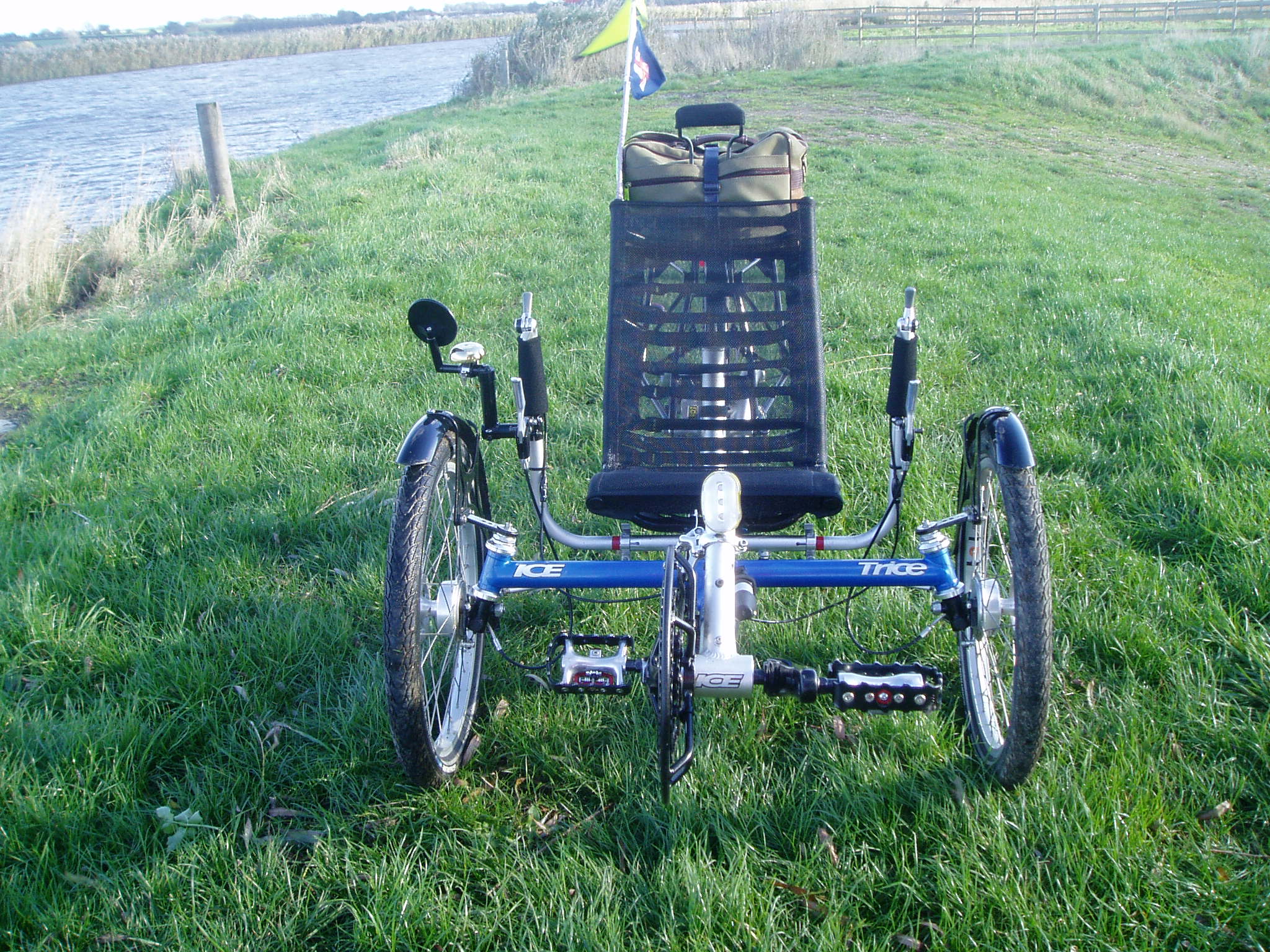 Russell  - My Ice-T Recumbent Trike 01.JPG